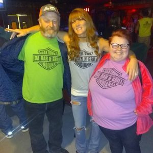 Meet your Posher, Casie